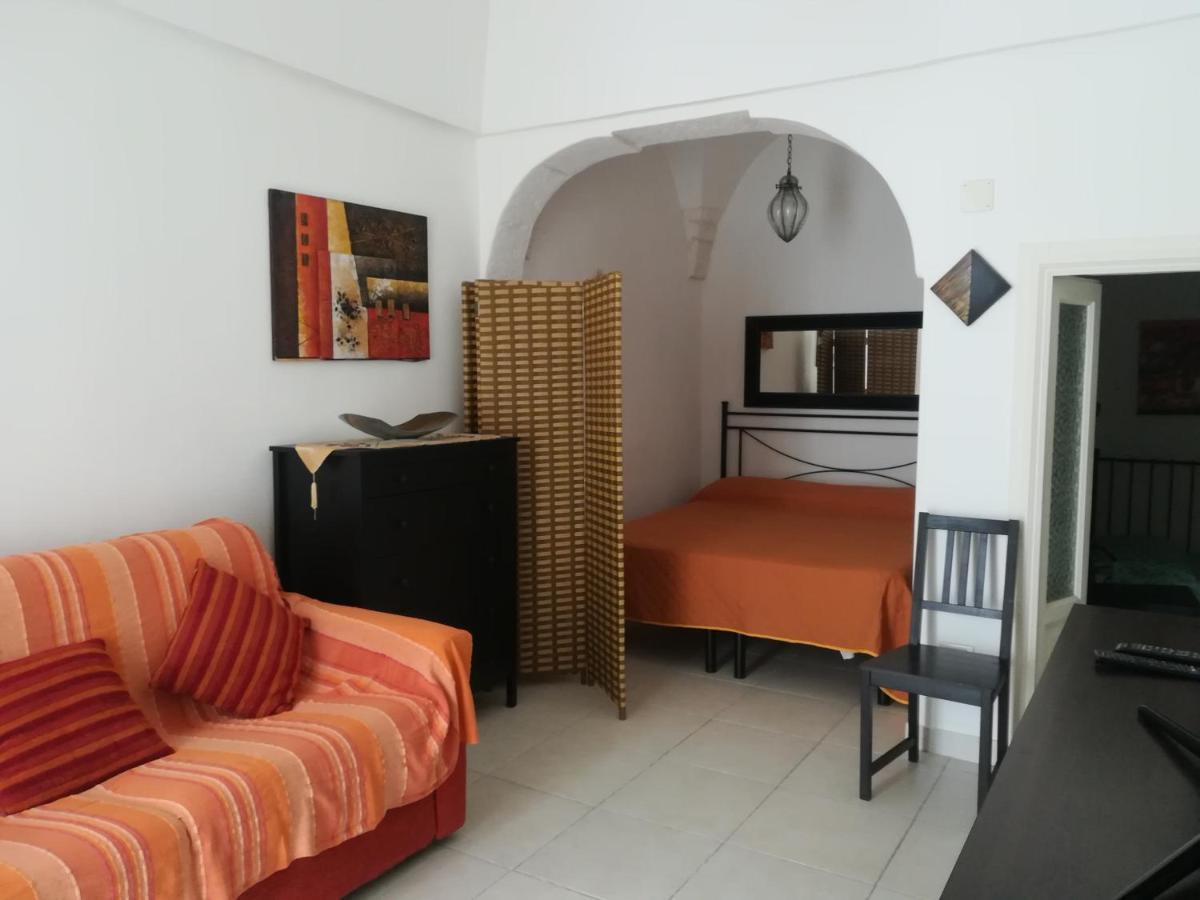 Vico Anglani Guest House Остуни Екстериор снимка