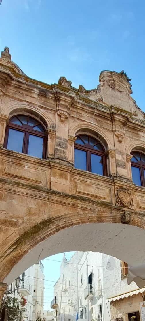 Vico Anglani Guest House Остуни Екстериор снимка